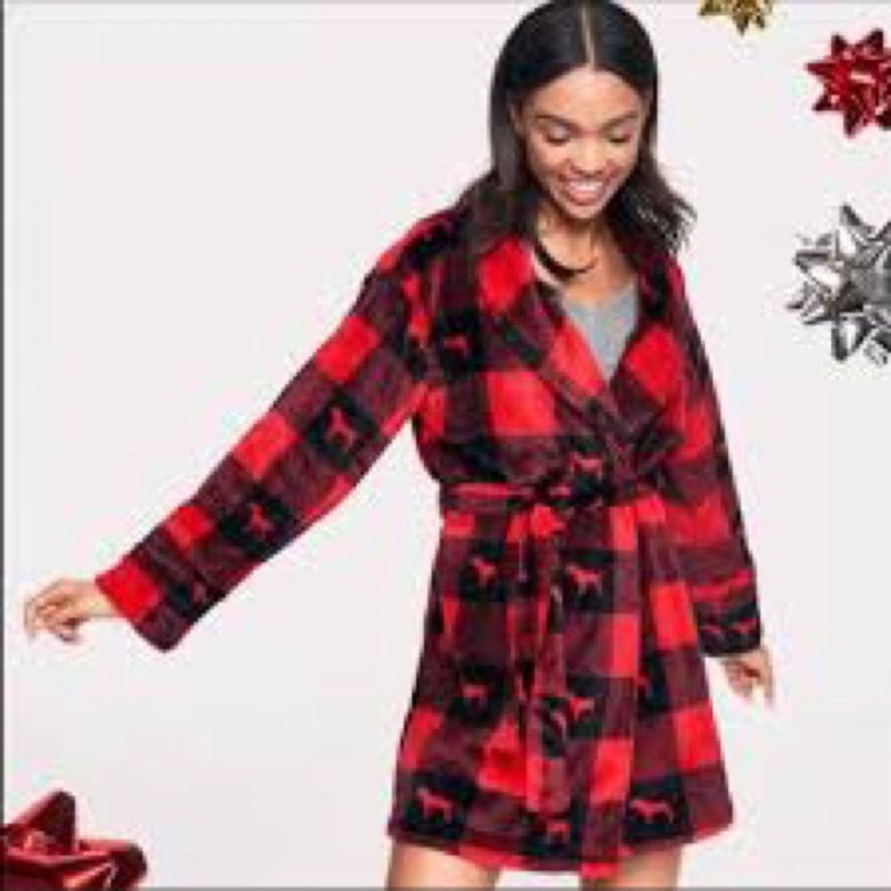 Victoria’s Secret PINK Buffalo Plaid Robe Red Black Checkered Dog Logo Plush M/L